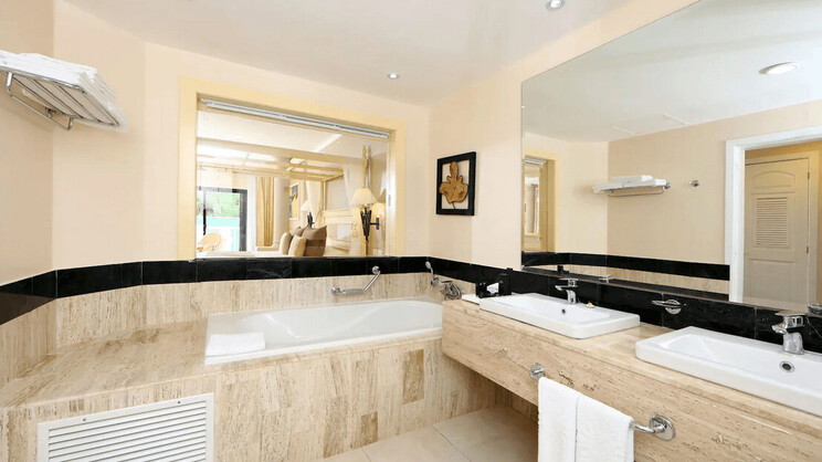 Bahia Principe Luxury Akumal